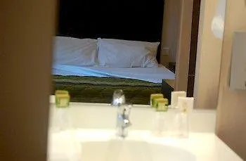 杜克思福兹酒店
