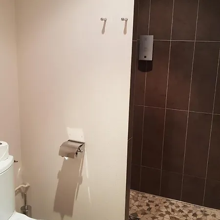 Logis Des Deux Forts מלון